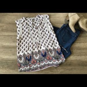 DanielRainn Sleeveless floral top